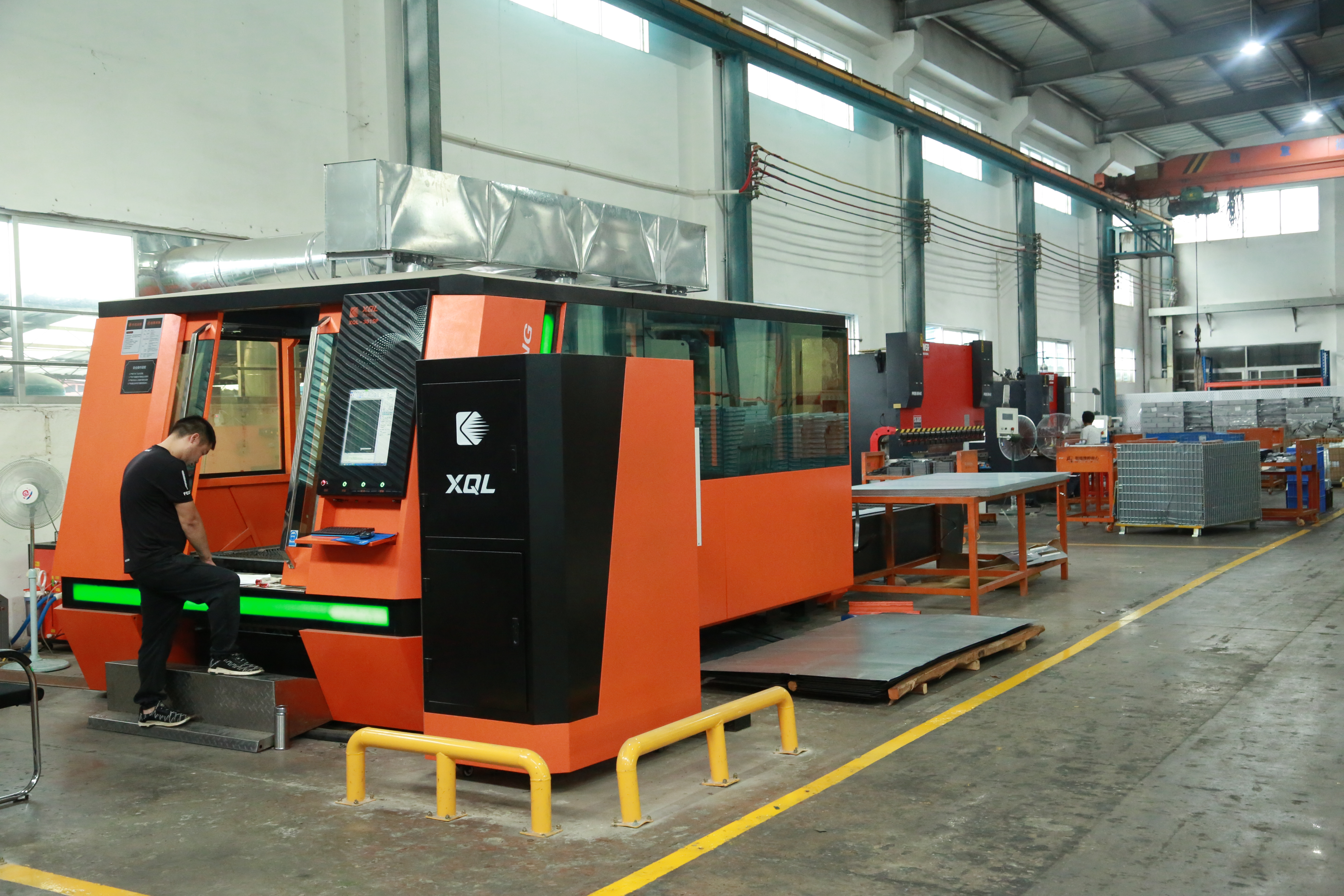 广东优德88新设智能数控中心