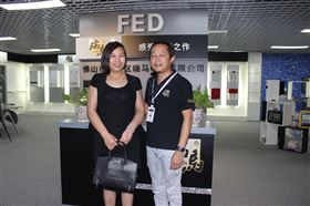 王总成功签约加盟，优德88燃气壁挂炉强势进驻河南周口2